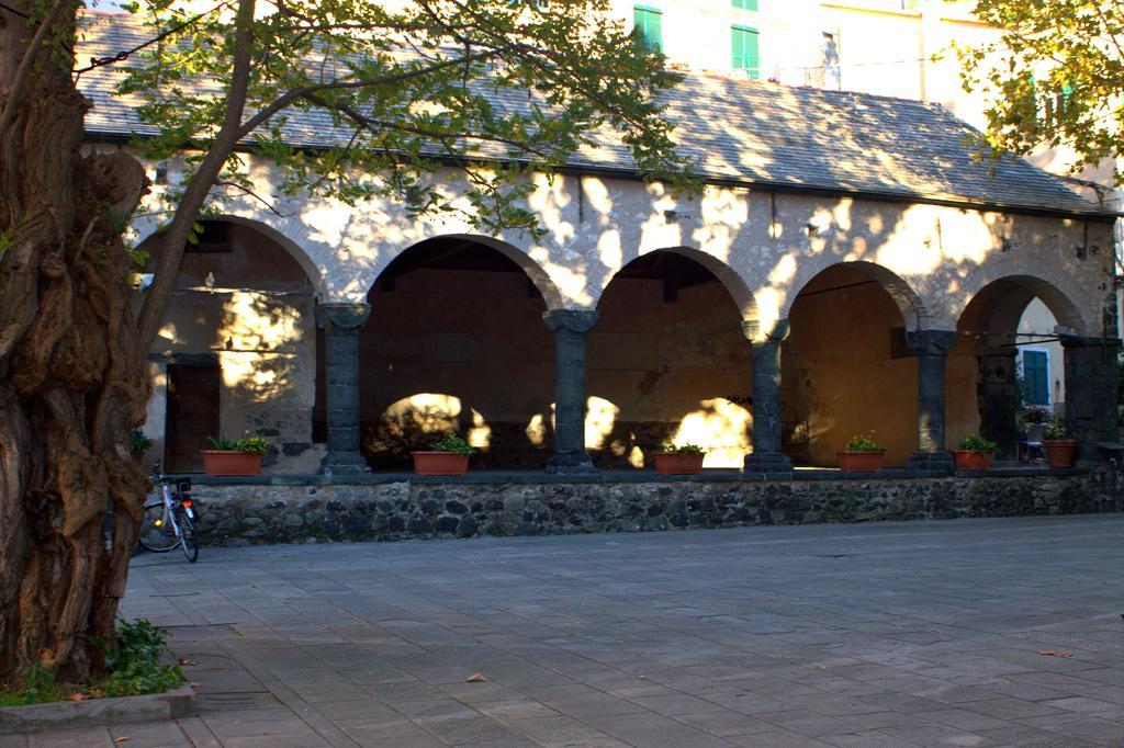 Appartamento Centro Storico Levanto Exterior foto